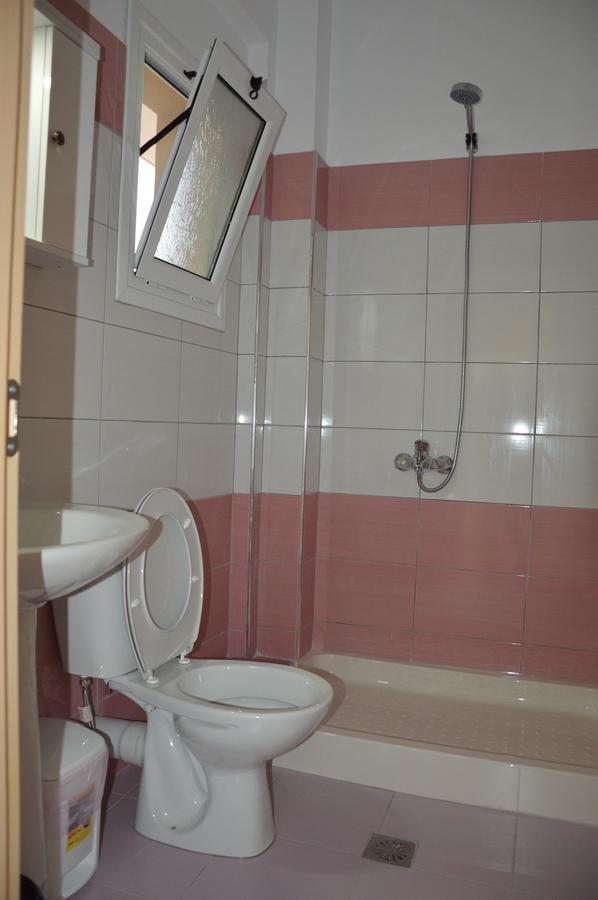 Mihalis Apartments ฮีมาเรอ ภายนอก รูปภาพ