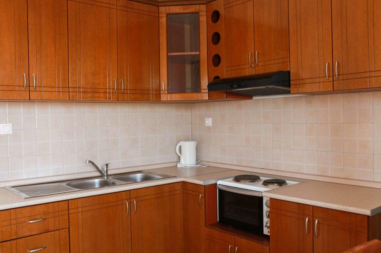 Mihalis Apartments ฮีมาเรอ ภายนอก รูปภาพ
