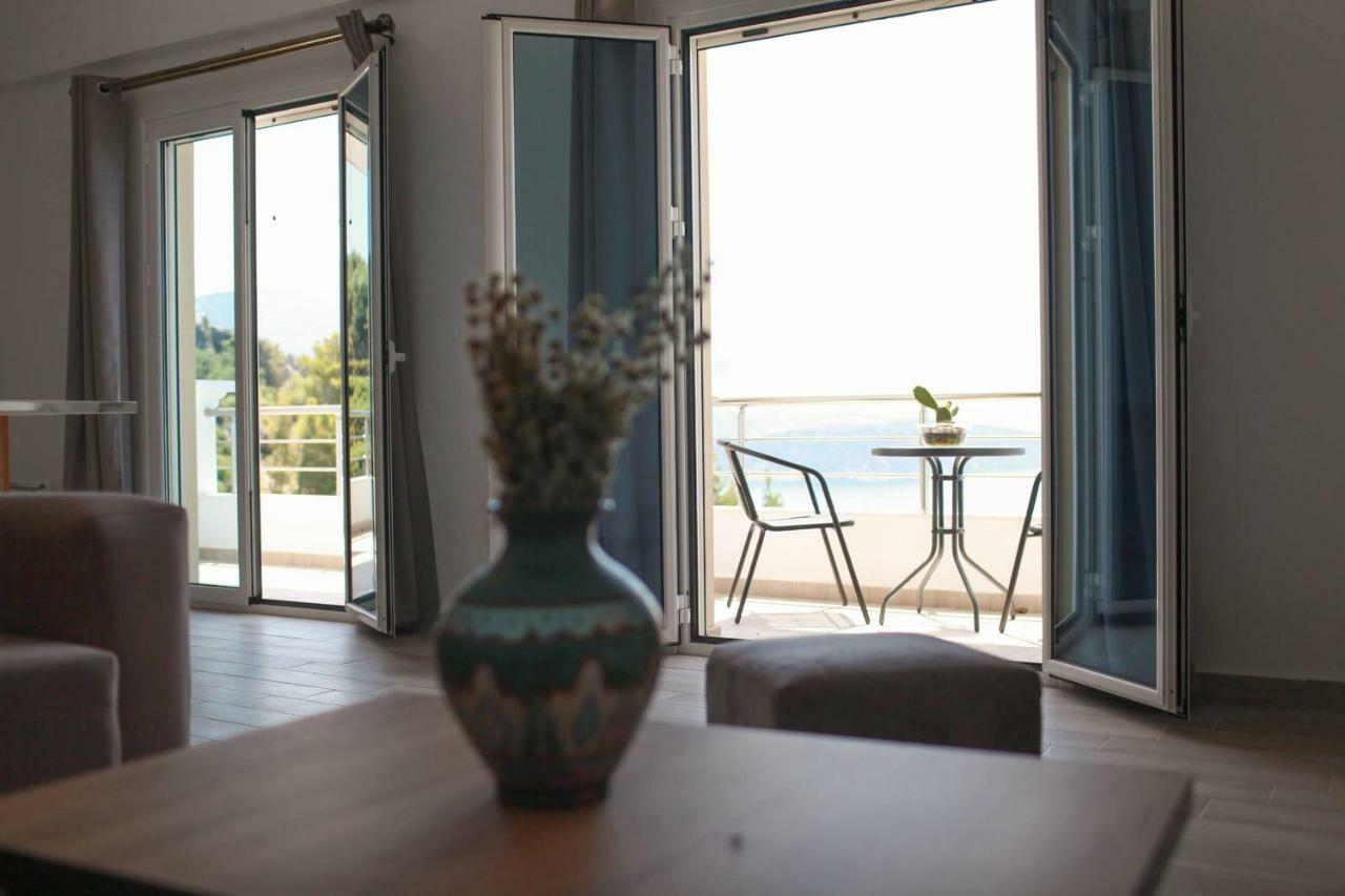 Mihalis Apartments ฮีมาเรอ ภายนอก รูปภาพ