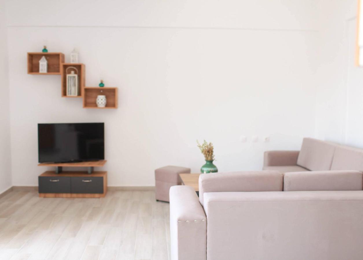 Mihalis Apartments ฮีมาเรอ ภายนอก รูปภาพ